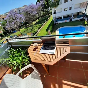https://playa-y-centro-apart-de-estilo-con-terraza.1costadelsol.com